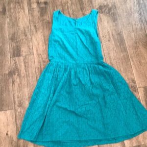 Beautiful green eyelet style dress.